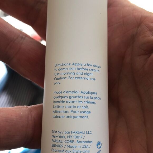 Farsali Prive Quench Moisture Replenishing serum - Picture 4 of 4